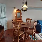 Avra Traditional Blue House, Elma's * Αλόννησος