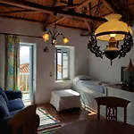 Avra Traditional Blue House, Elma's * Αλόννησος