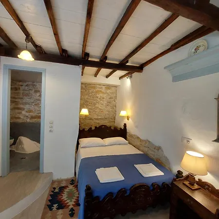 Сasa de vacaciones Avra Traditional Blue House, Elma's *