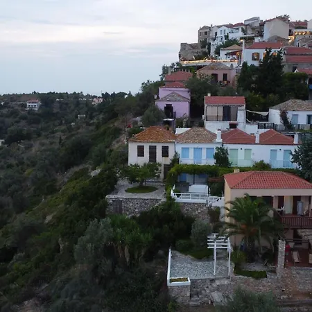 Сasa de vacaciones Avra Traditional Blue House, Elma's Alónnisos